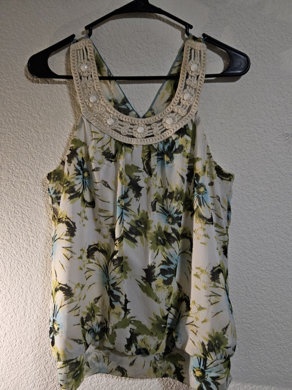 BCX White Floral Beaded-Neck Camisole with Green and Blue Print